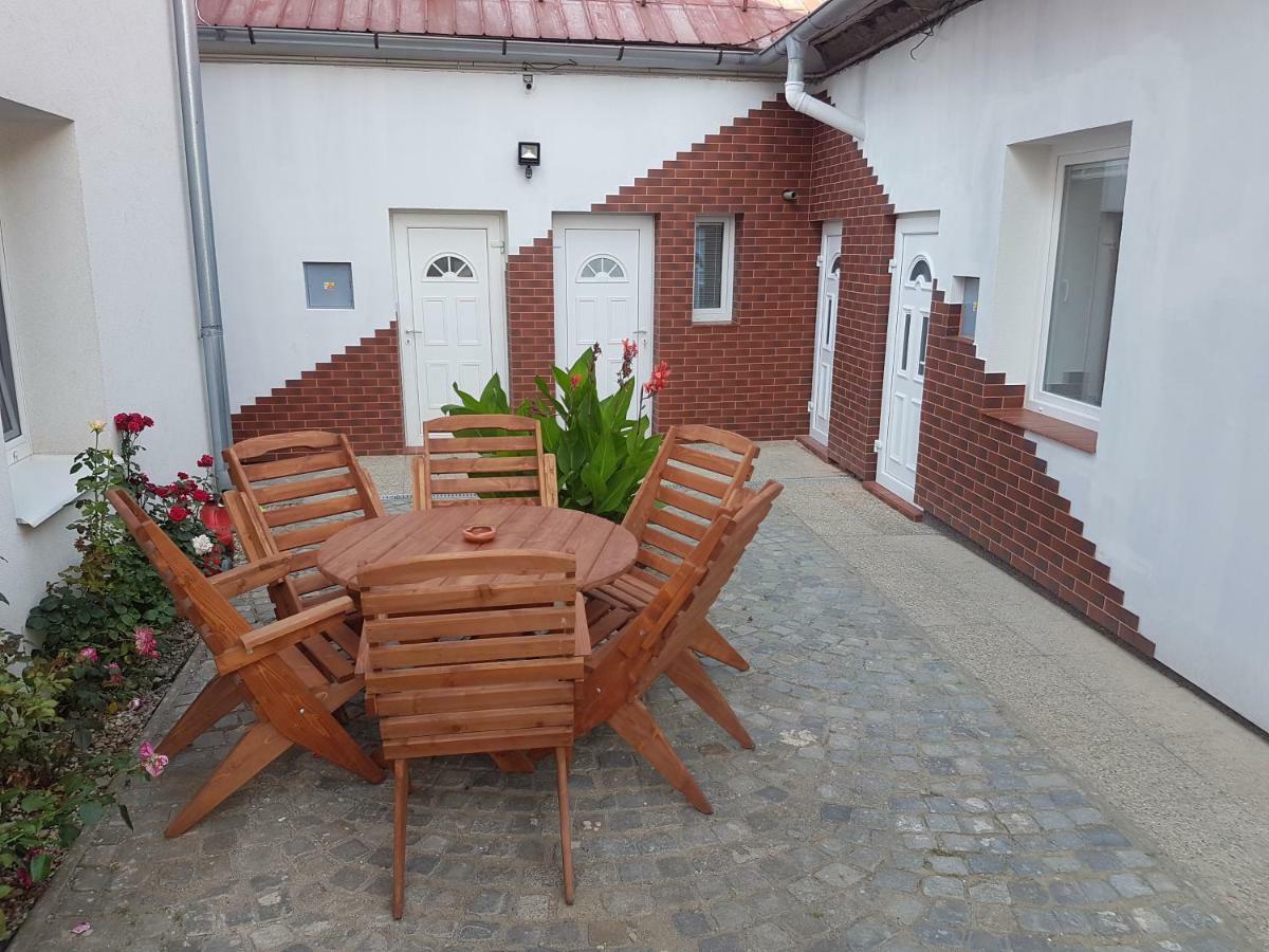 דירות Olomouc New3 מראה חיצוני תמונה